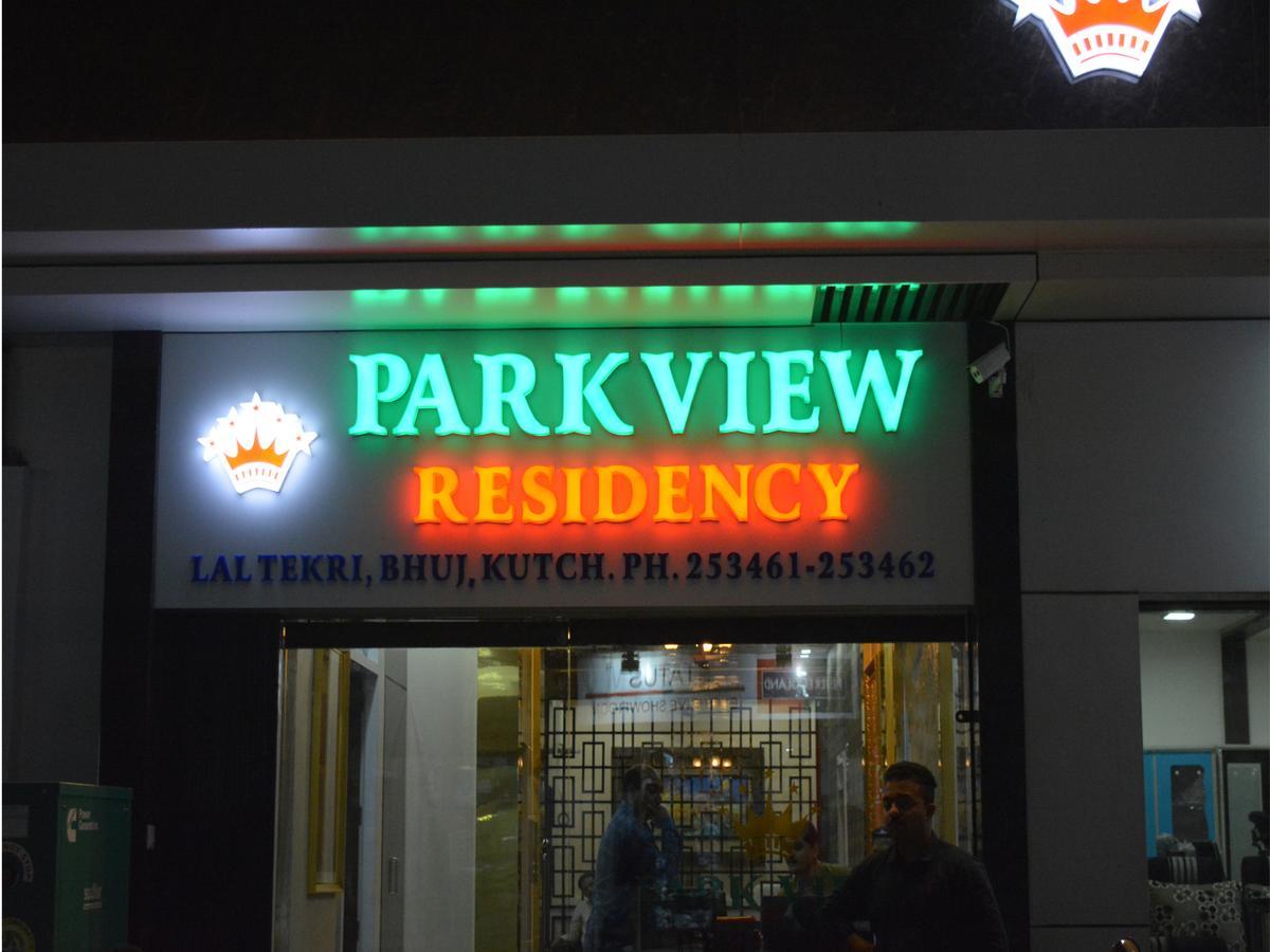 Stayguru Park View Residency Bhuj Exterior foto