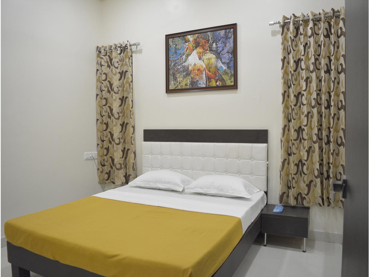 Stayguru Park View Residency Bhuj Exterior foto